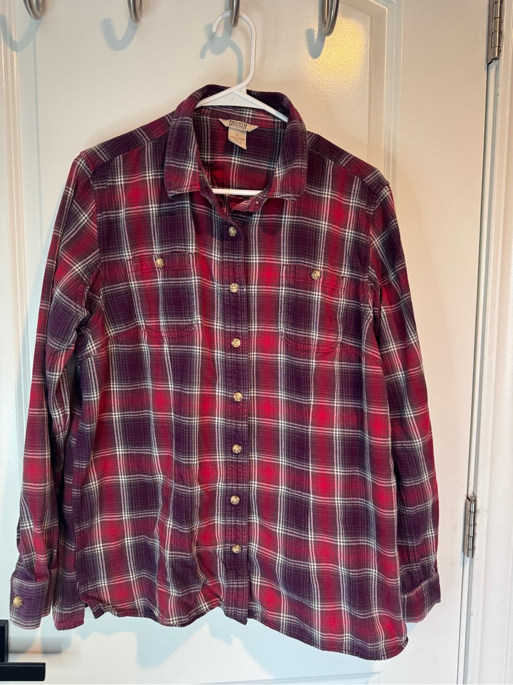 Duluth Trading Co Red and Black Plaid Button-Down Shirt
